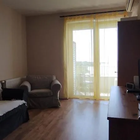 Aranypart Club218 Beatrix Wellness Apartman * Siofok