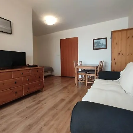 Aranypart Club218 Beatrix Wellness Apartman *